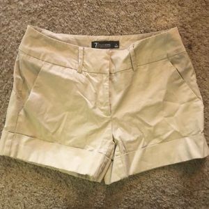 Beige shorts